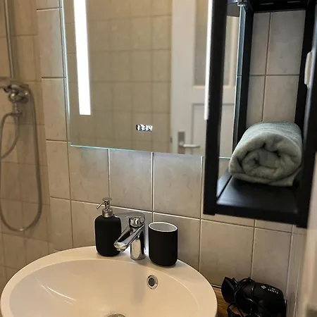 Easy And Cozy Apartamento Duisburgo